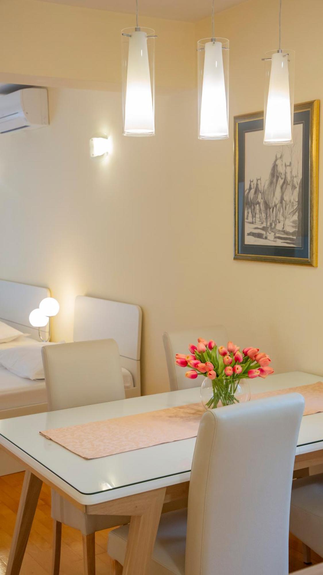 Baska Voda Apartments - Steps From The Beach, Free Parking, Central Location ภายนอก รูปภาพ