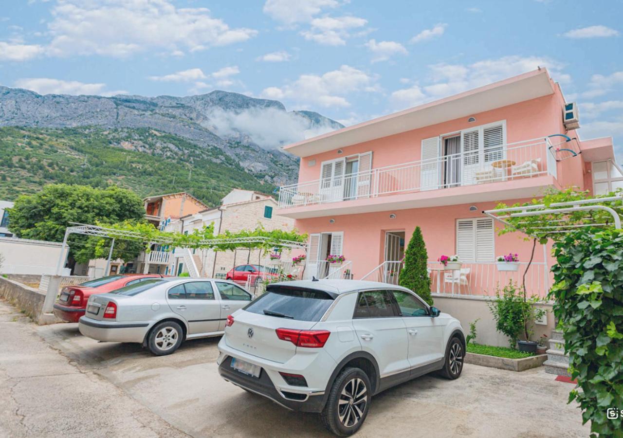 Baska Voda Apartments - Steps From The Beach, Free Parking, Central Location ภายนอก รูปภาพ